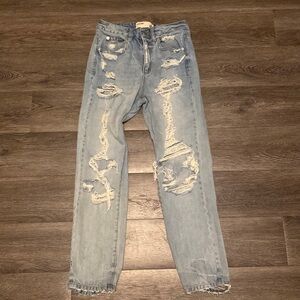 Garage high wastes loose fit destroyed denim jeans